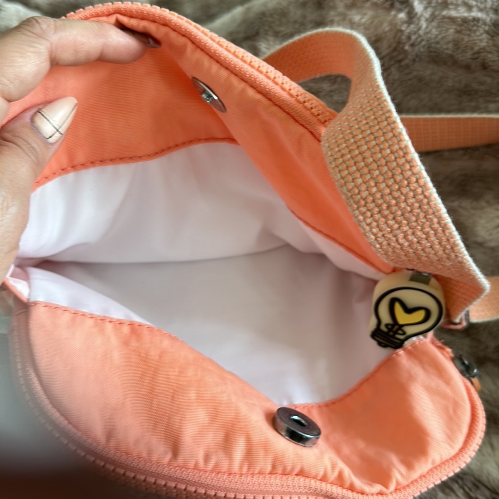 Kipling crossbody - Picture 3 of 3